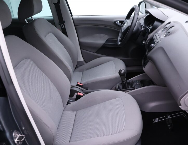 Seat Ibiza Kombi 1,6 l 66 kw