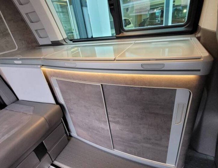 Volkswagen California VAN-Minibus 2,0 l 110 kw