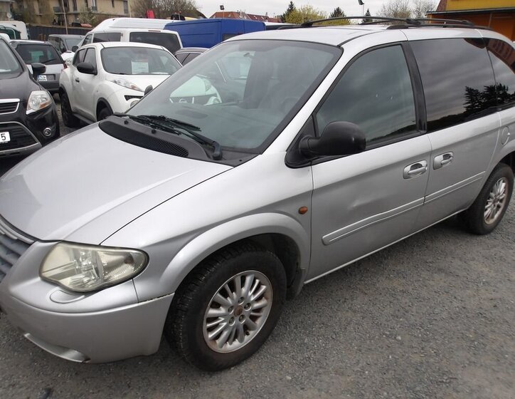 Chrysler Voyager MPV 2,5 l 105 kw