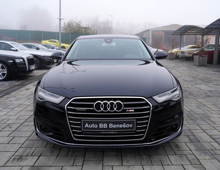 Audi A6 1