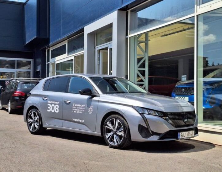 Peugeot 308 8