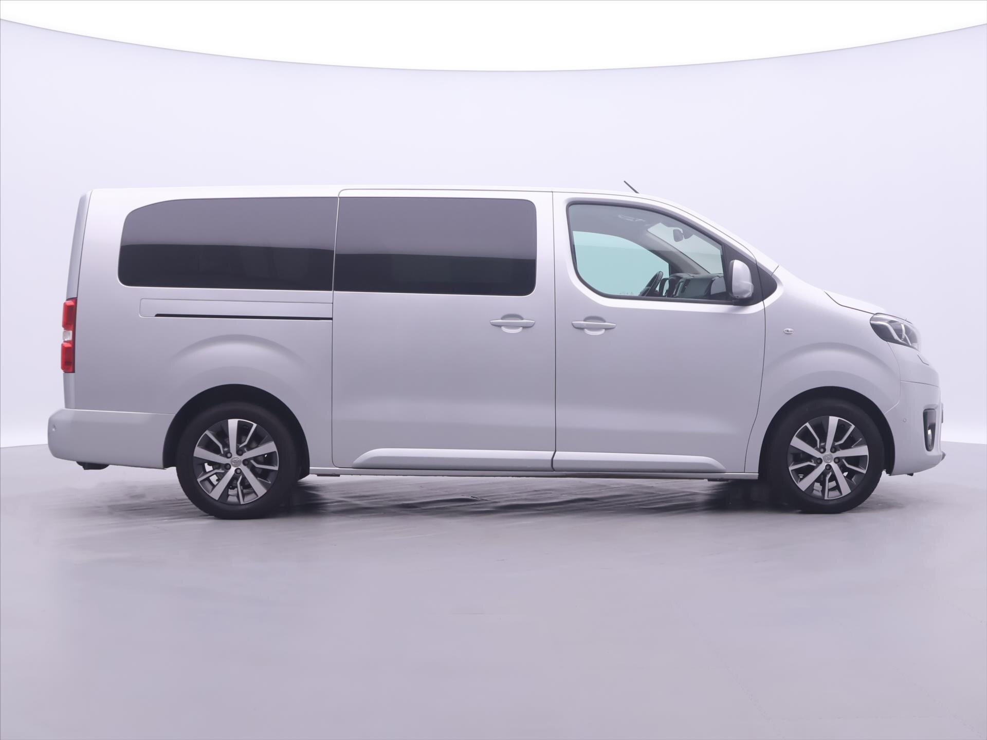 Toyota ProAce Kombi 2,0 l 130 kw