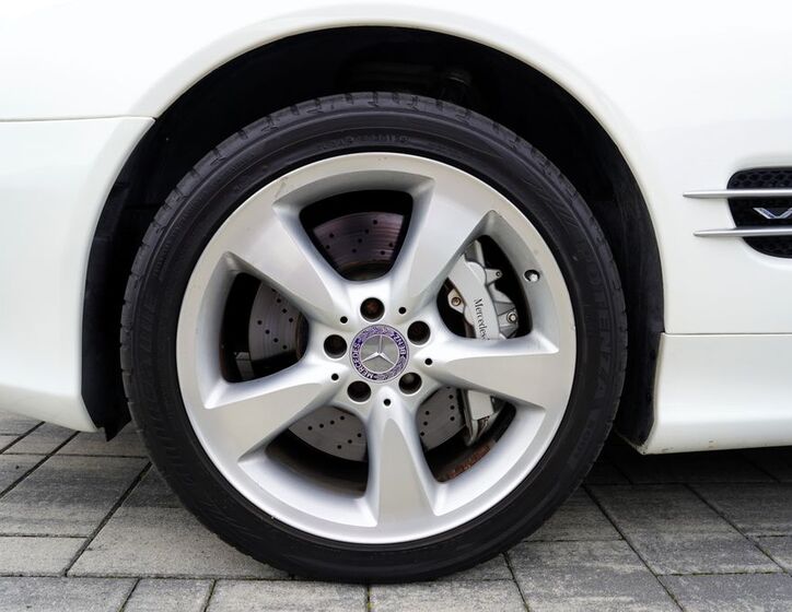 Mercedes-Benz SL Kabriolet 5,5 l 368 kw