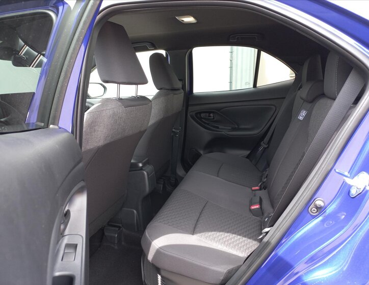 Toyota Yaris Cross CUV 1,5 l 68 kw