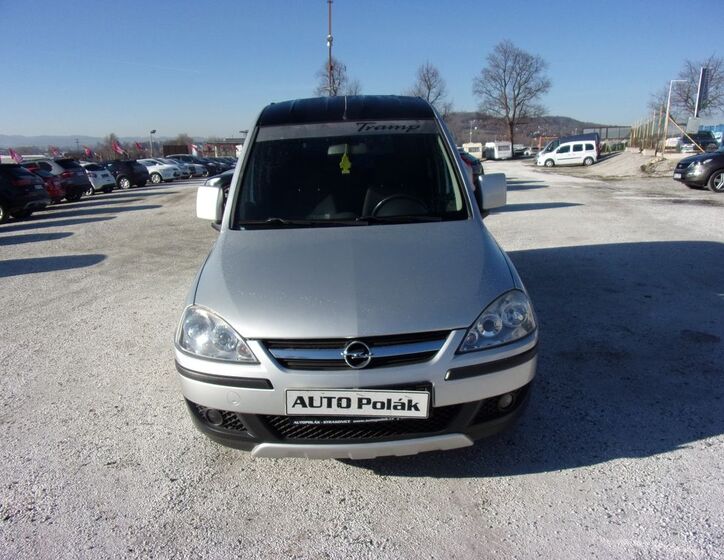 Opel Combo 1