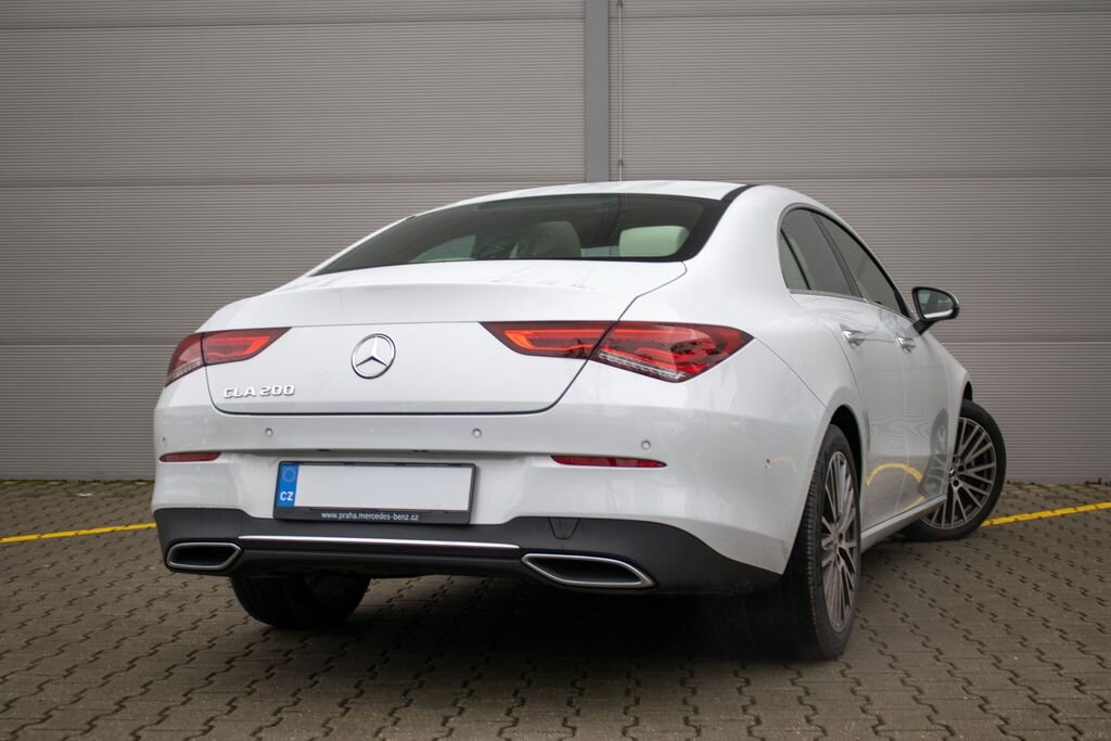 Mercedes-Benz CLA