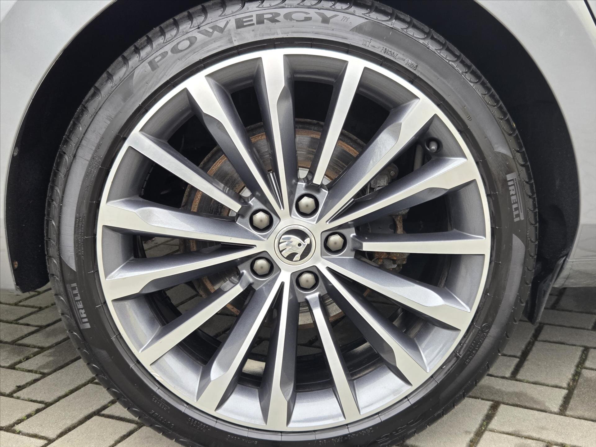 Škoda Superb Kombi 2,0 l 140 kw