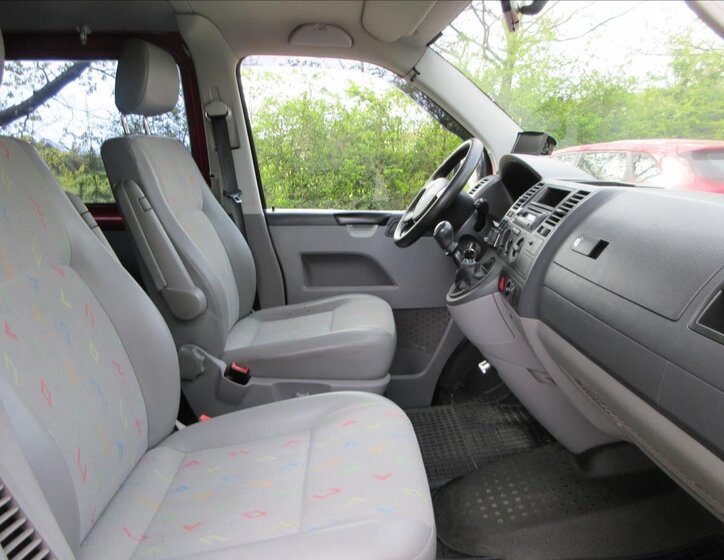 Volkswagen Transporter Ostatní 2,5 l 96 kw