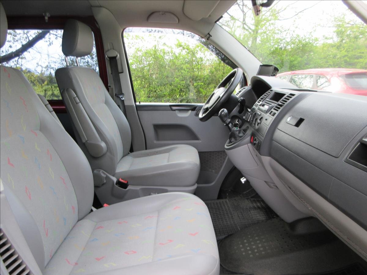 Volkswagen Transporter Ostatní 2,5 l 96 kw