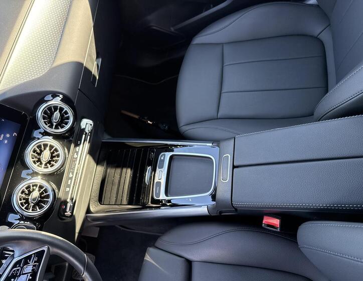 Mercedes-Benz GLA 15