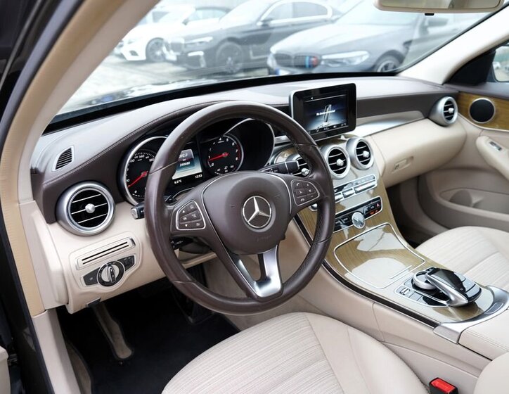 Mercedes-Benz Třídy C 21