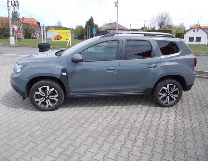Dacia Duster SUV / Terénní 1,3 l 96 kw