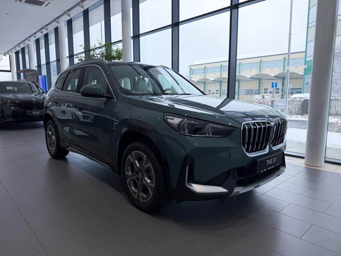 BMW X1 SUV 1,5 l 100 kw