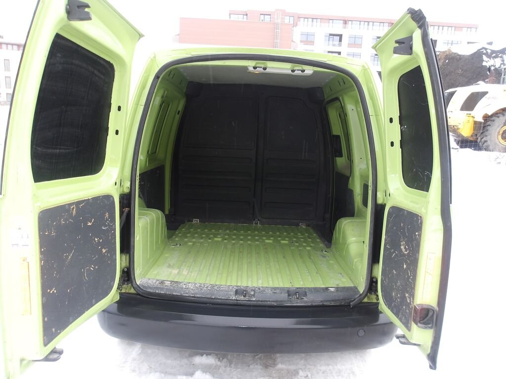 Volkswagen Caddy Skříň 1,6 l 55 kw