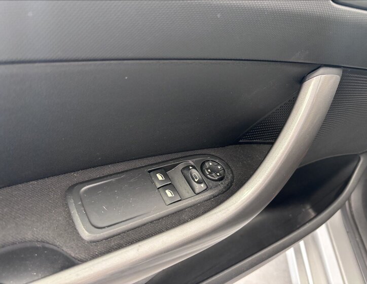 Peugeot 308 Kombi 1,6 l 88 kw