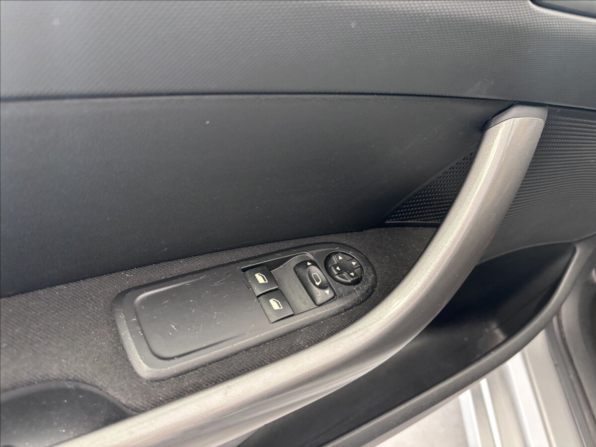 Peugeot 308 Kombi 1,6 l 88 kw