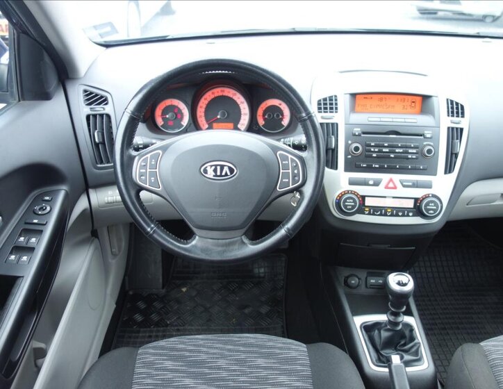 KIA Ceed 17