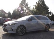 KIA Ceed 5