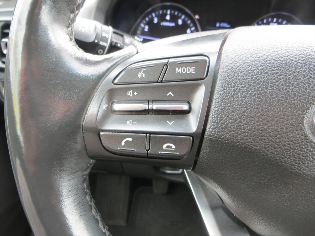 Hyundai i30 Kombi 998,0 88 kw