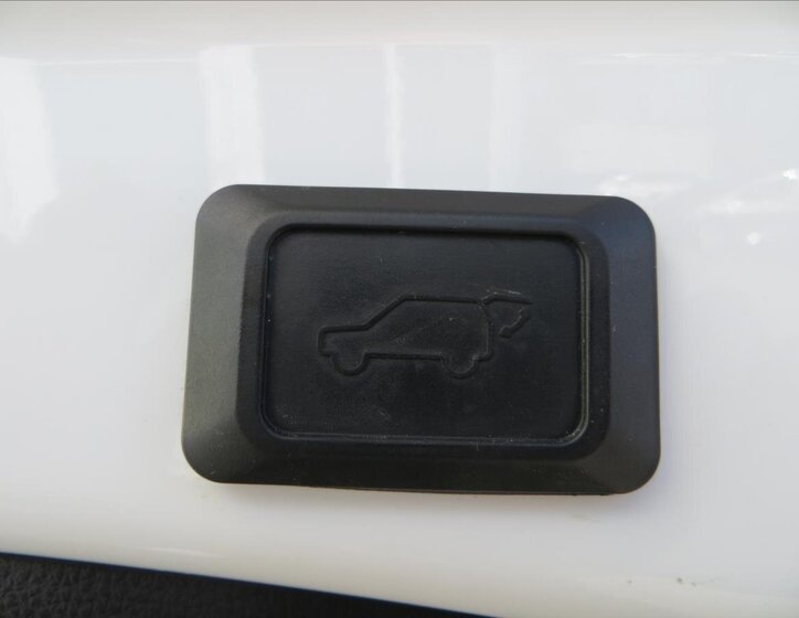 Toyota RAV4 SUV 2,5 l 131 kw