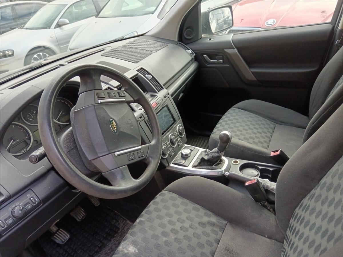 Land Rover Freelander SUV / Terénní 2,2 l 118 kw