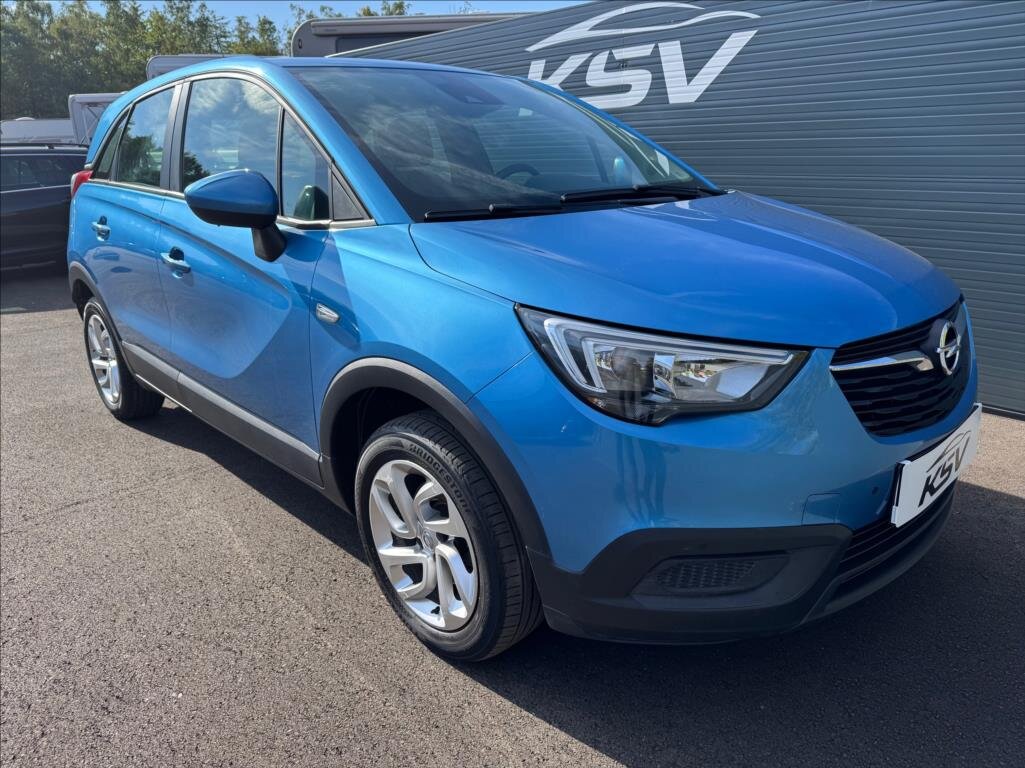 Opel Crossland SUV / Terénní 1,2 l 81 kw