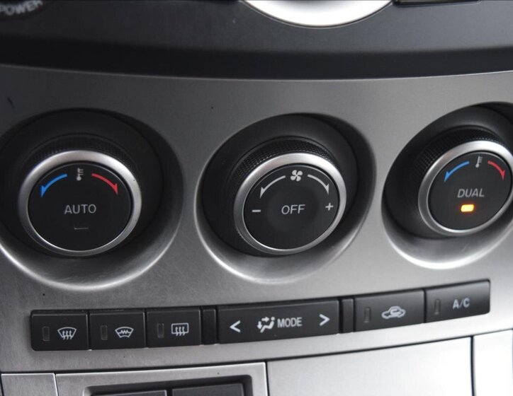 Mazda 3 Hatchback 1,6 l 77 kw