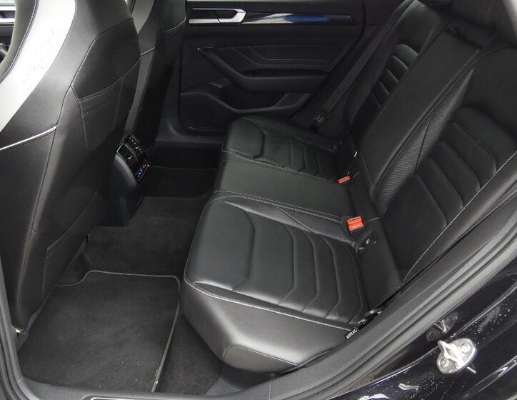 Volkswagen Arteon Liftback 2,0 l 147 kw