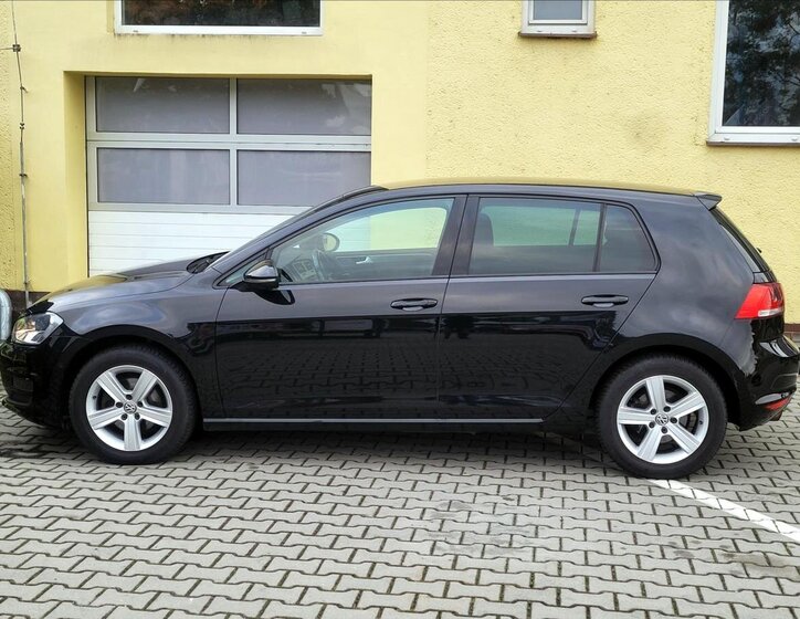 Volkswagen Golf Hatchback 1,4 l 90 kw