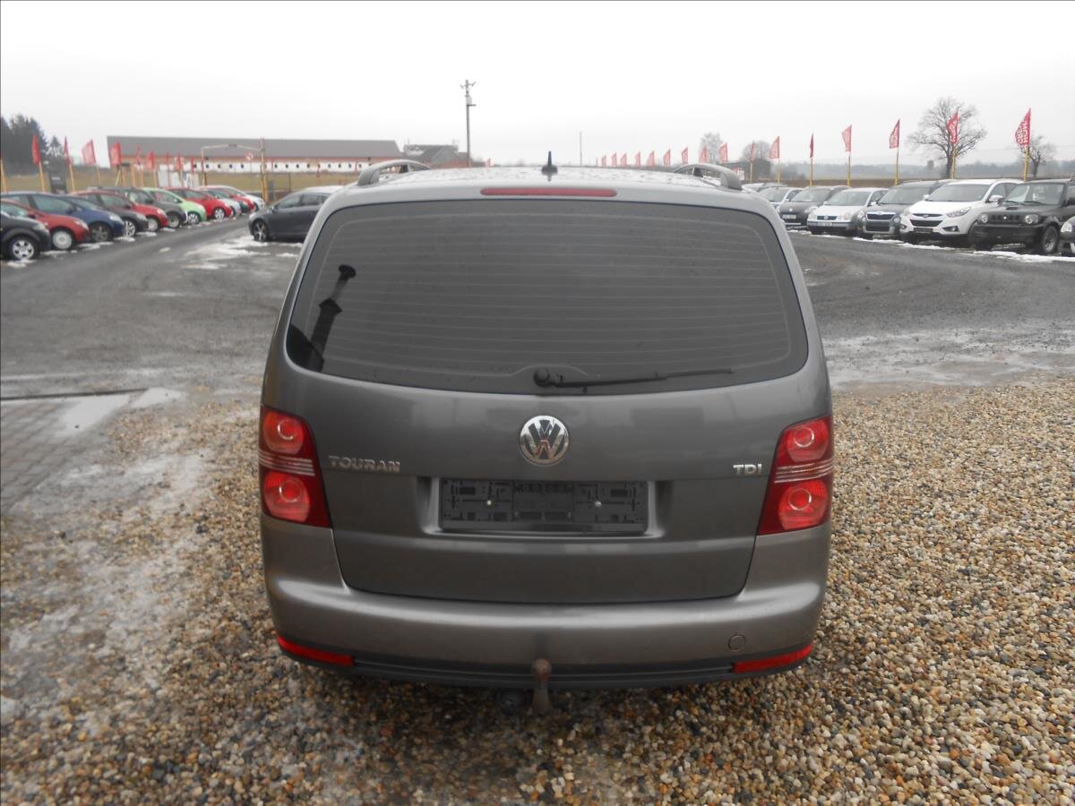 Volkswagen Touran MPV 1,9 l 66 kw