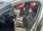 Volvo V60 Kombi 2,4 l 158 kw