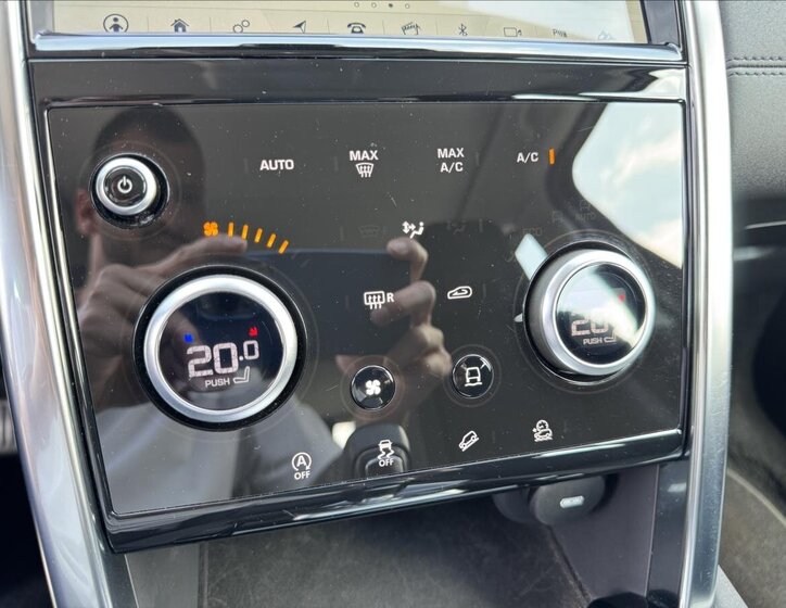 Land Rover Discovery Sport 18