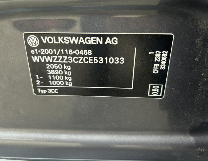 Volkswagen Passat CC 56