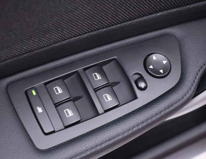 BMW Řada 1 Hatchback 1,6 l 90 kw