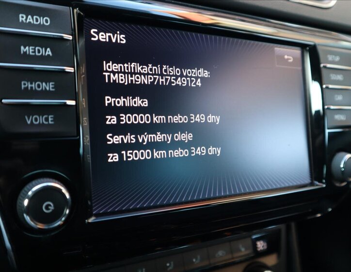 Škoda Superb Kombi 2,0 l 110 kw