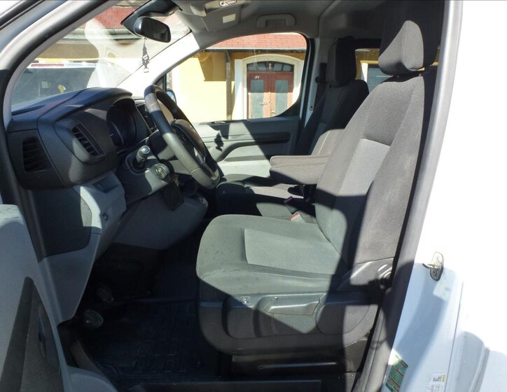 Citroën SpaceTourer Kombi 1,5 l 88 kw