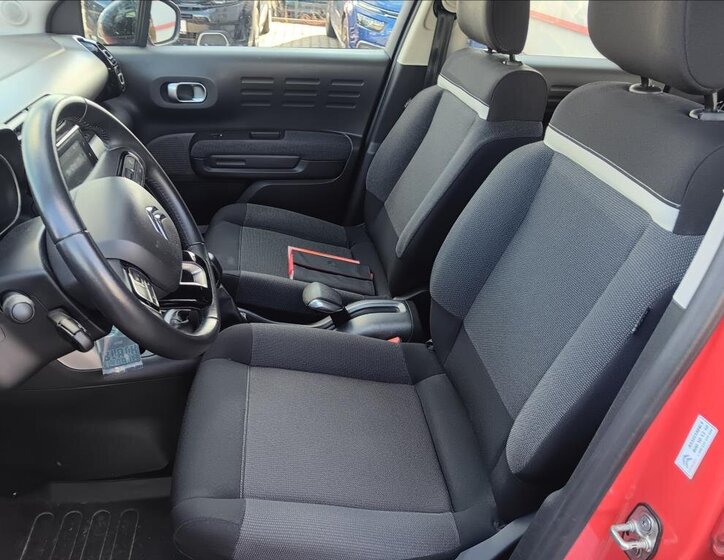 Citroën C3 Aircross SUV / Terénní 1,2 l 61 kw