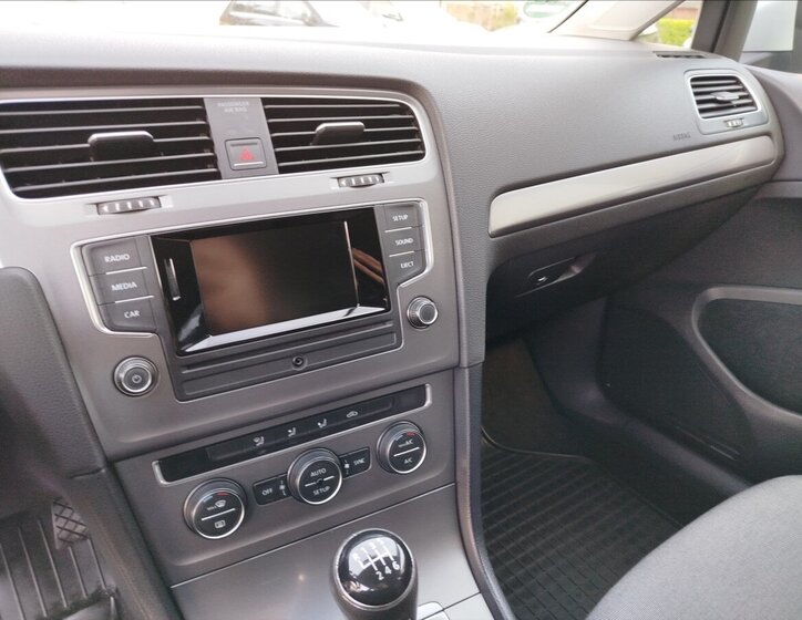 Volkswagen Golf Hatchback 1,4 l 90 kw