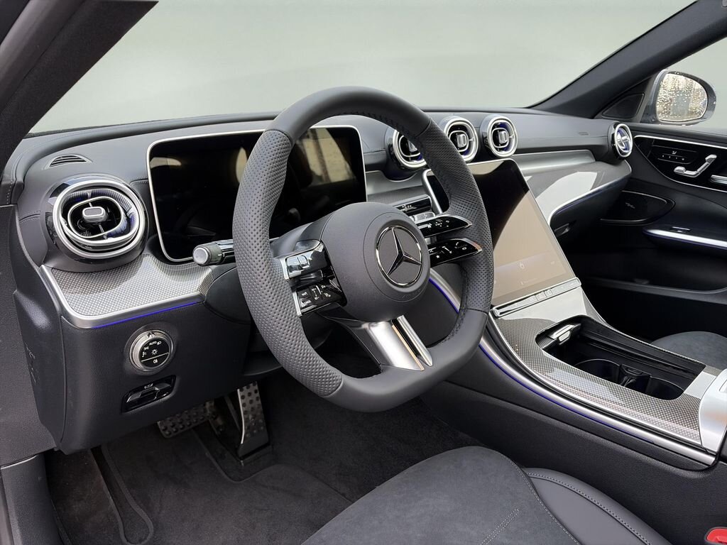 Mercedes-Benz Třídy C Sedan 2,0 l 145 kw