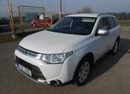 Mitsubishi Outlander Kombi 2,3 l 110 kw