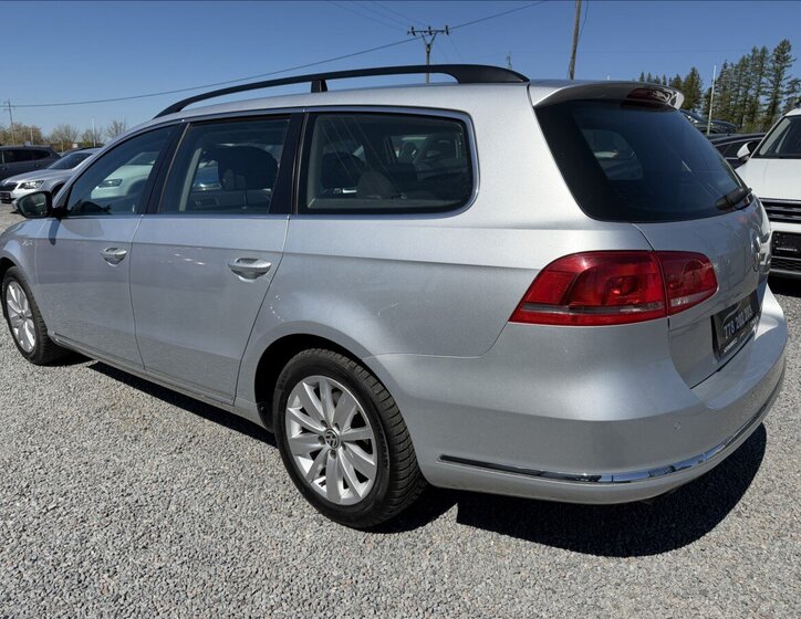 Volkswagen Passat Kombi 2,0 l 103 kw