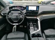 Peugeot 5008 SUV 1,5 l 96 kw