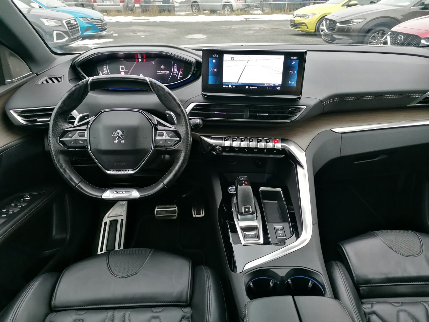 Peugeot 5008 SUV 1,5 l 96 kw