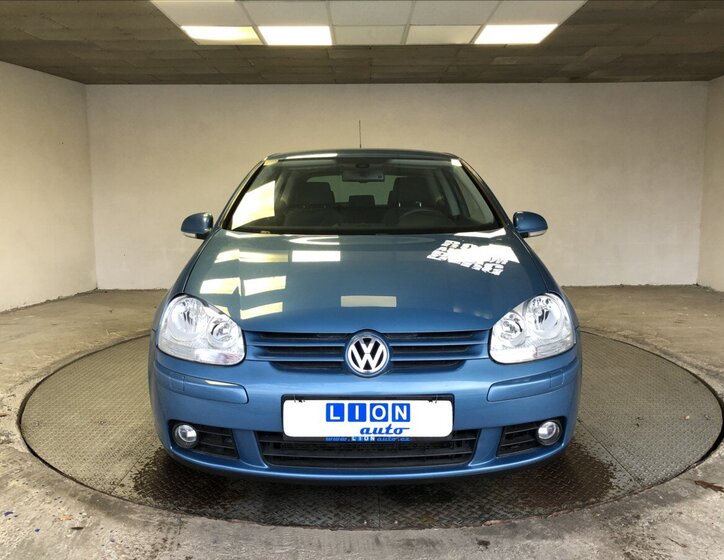 Volkswagen Golf 2