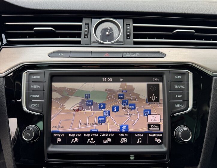 Volkswagen Passat 36