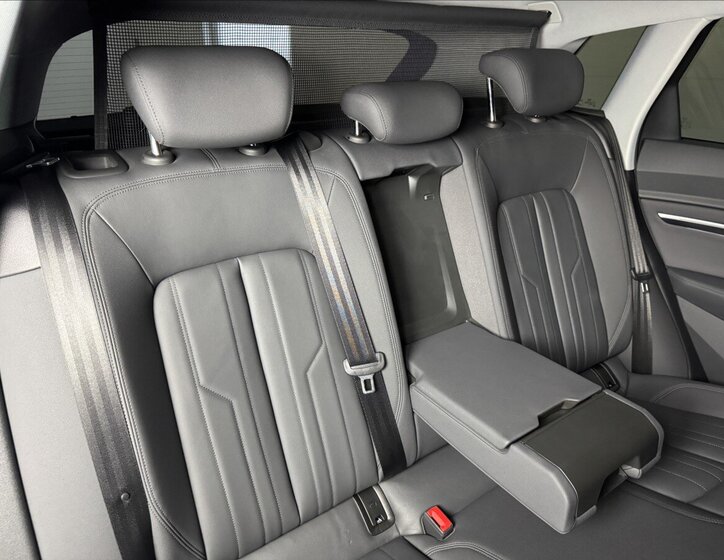 Audi e-tron SUV 0,0 300 kw