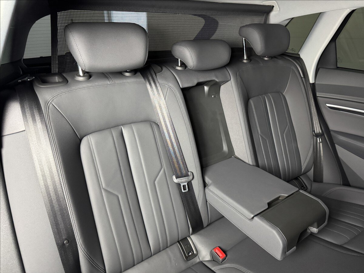 Audi e-tron SUV 0,0 300 kw