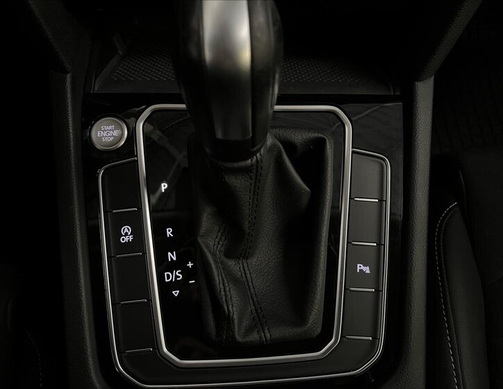 Volkswagen Passat Kombi 2,0 l 110 kw