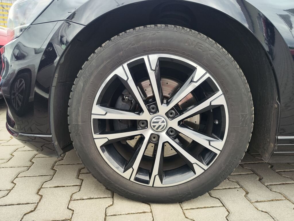 Volkswagen Passat Kombi 2,0 l 110 kw