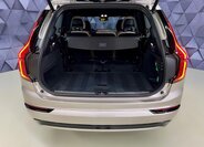 Volvo XC90 SUV / Terénní 2,0 l 335 kw